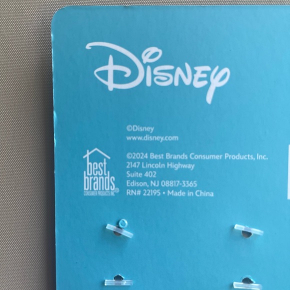 Disney NWT Four Piece Christmas Spatula Set - Picture 8 of 8